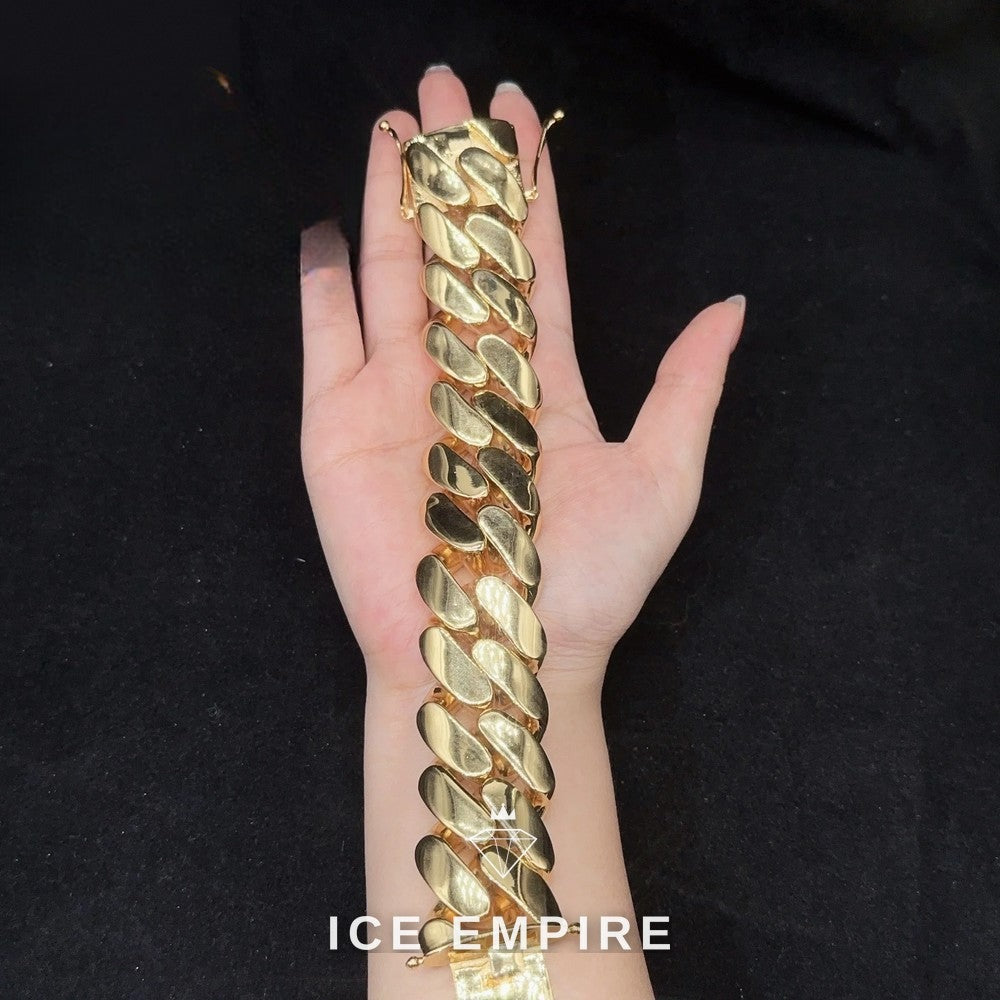 Iced Out 18K Gold Cuban Chain