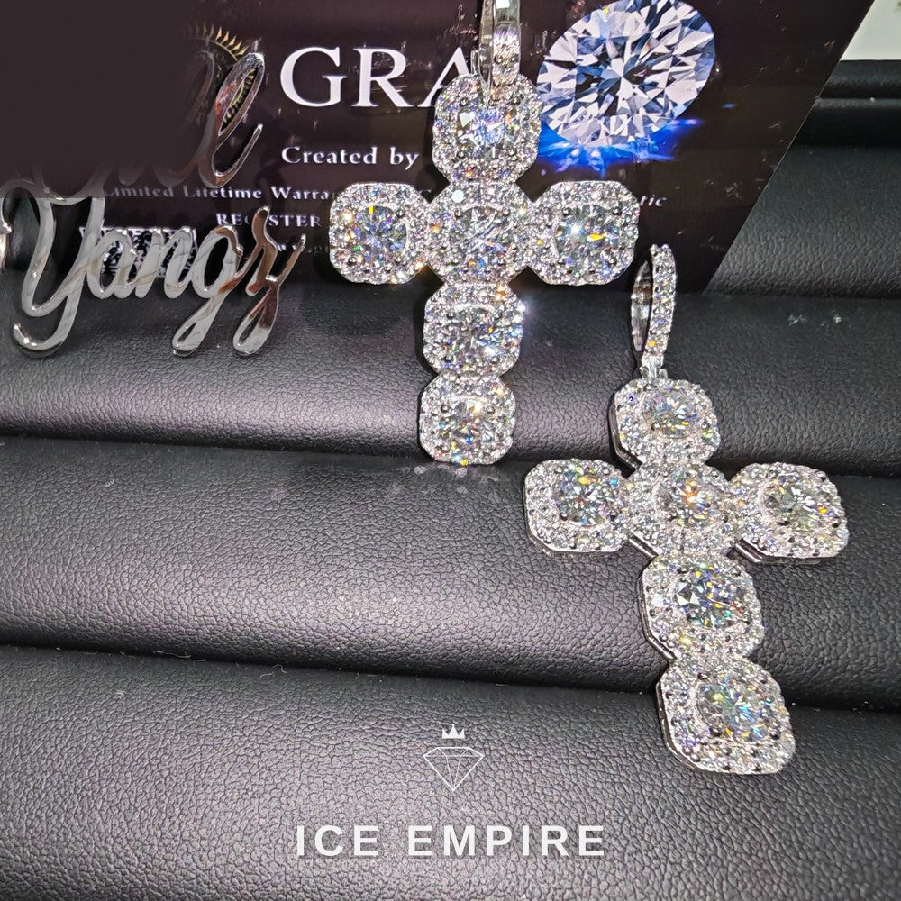 Iced Out Cross 925 Silver Moissanite Pendant