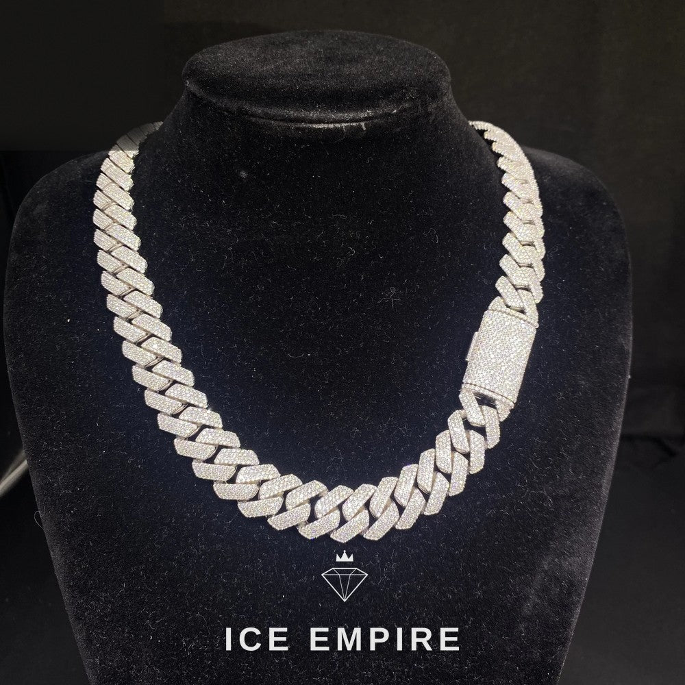 Iced Out Rose Gold Moissanite Cuban Chain