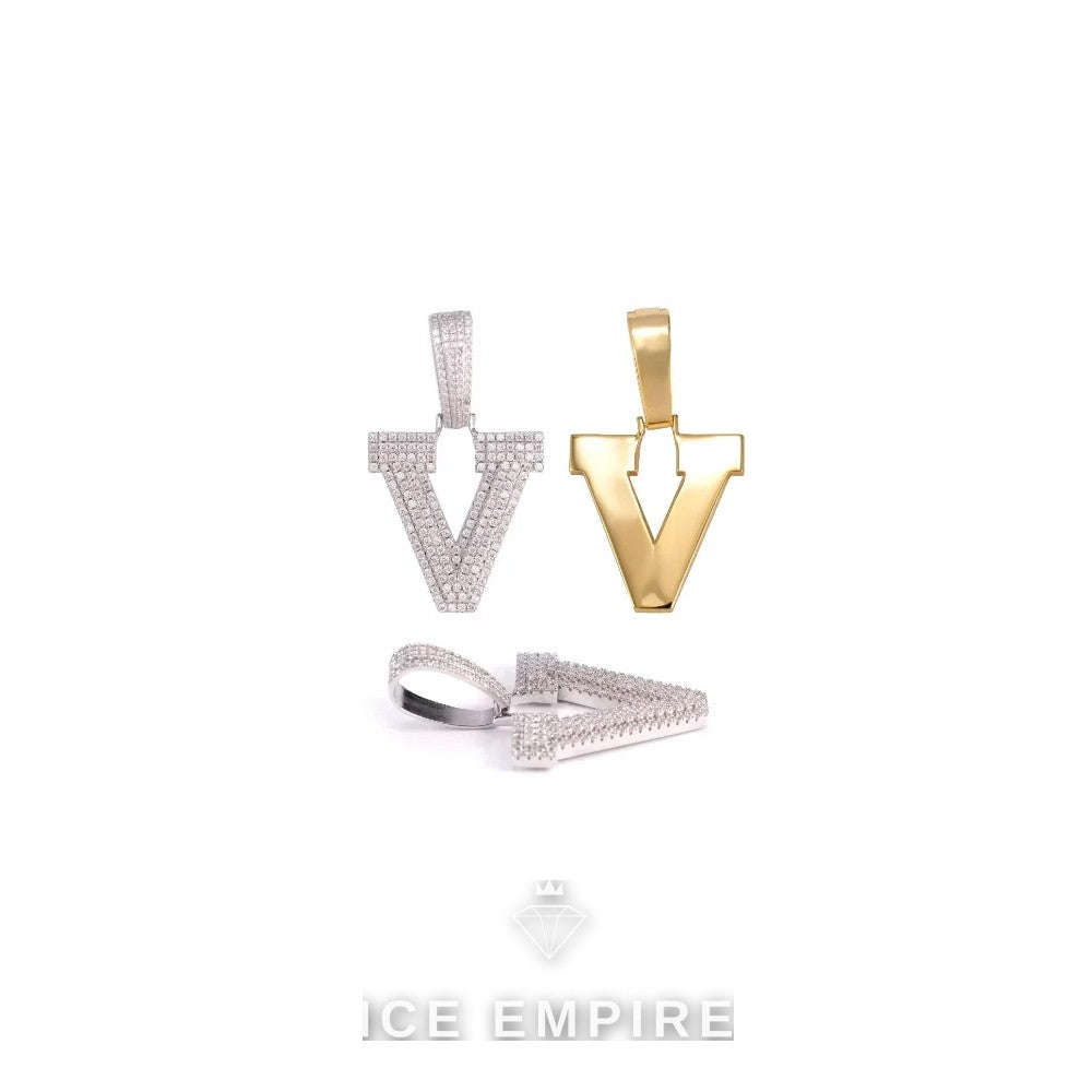 Iced Out 925 Silver Moissanite Pendant