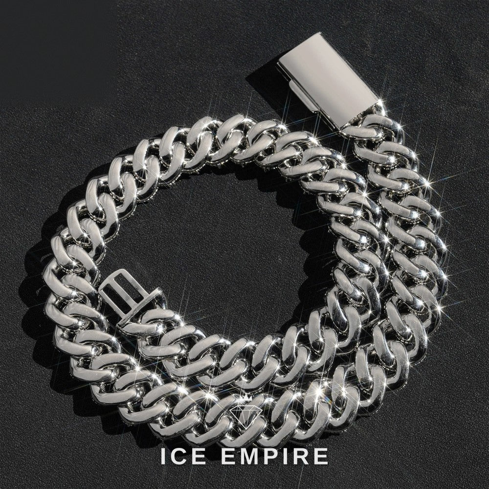 Iced Out Baguette 18K Gold Moissanite Cuban Chain