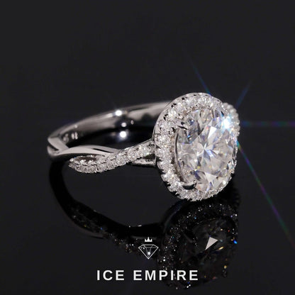 Iced Out Cluster 18K Gold Moissanite Wedding Band