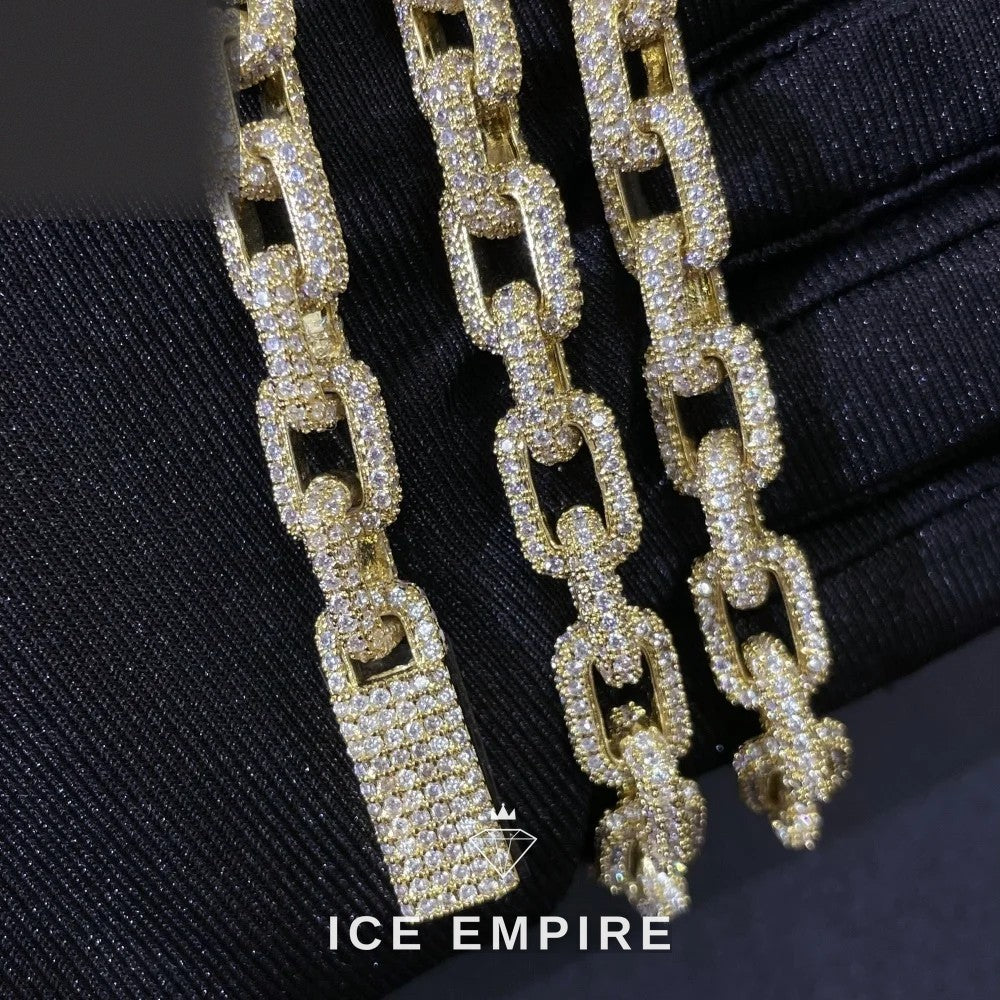 Iced Out 925 Silver Moissanite Cuban Chain