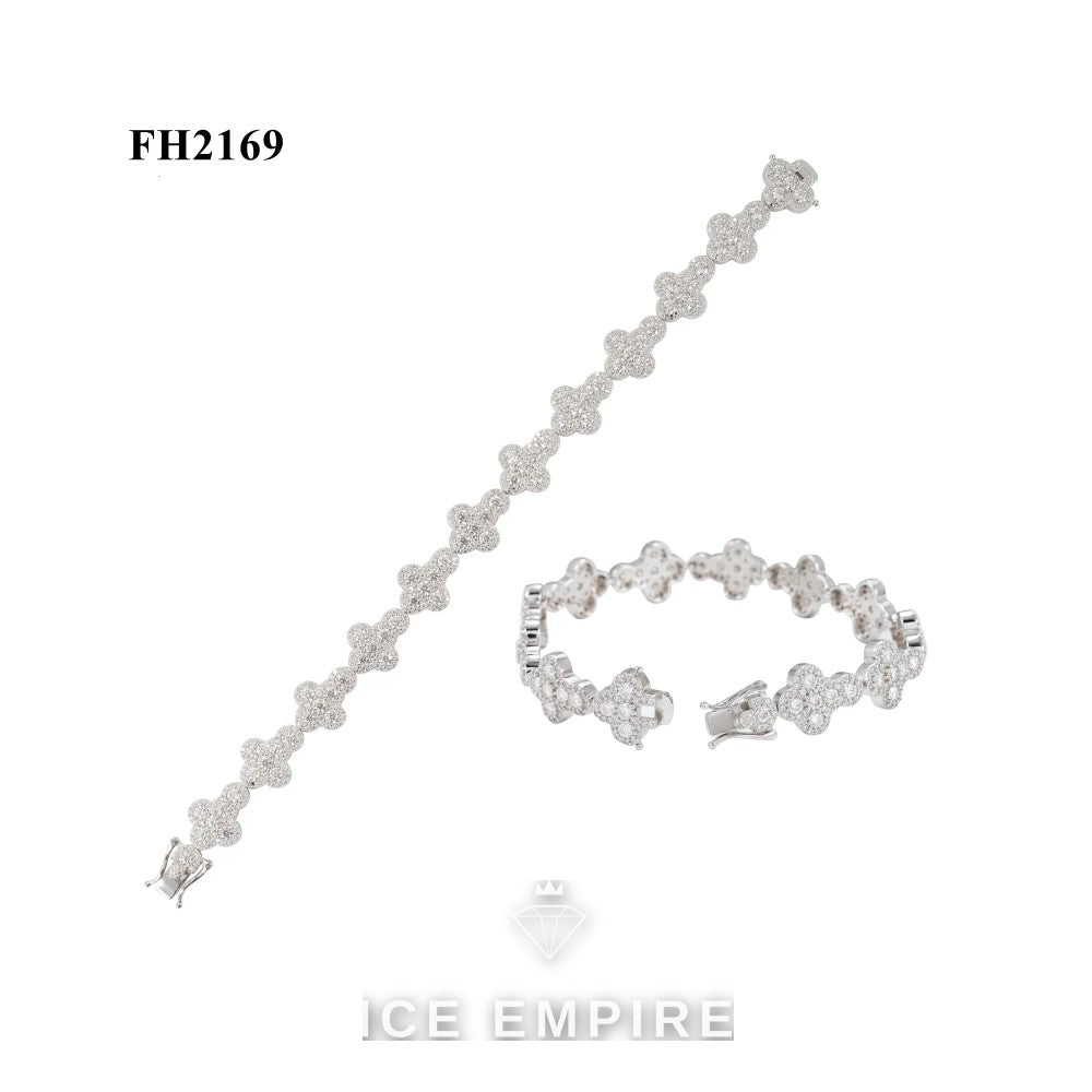 Iced Out Cross 925 Silver Moissanite Cuban Chain