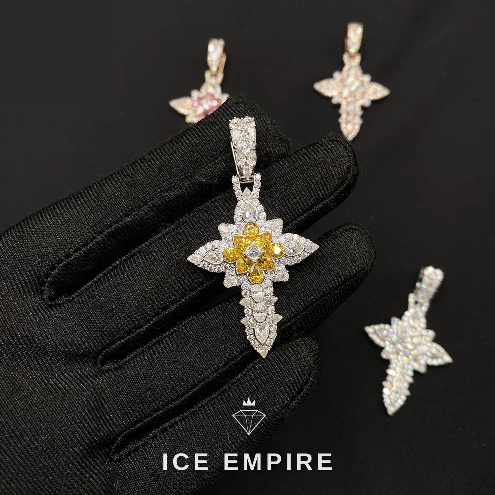 Iced Out Cross 925 Silver Moissanite Pendant