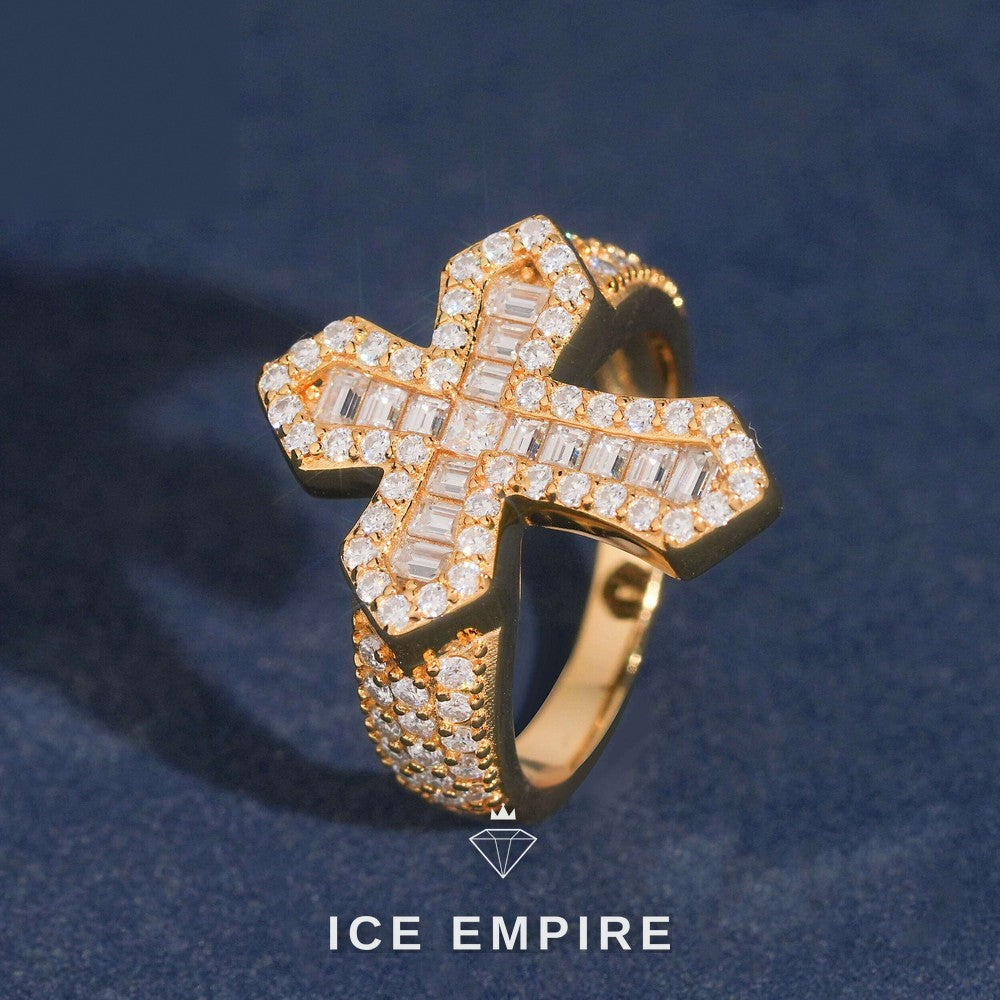 Iced Out Cross 925 Silver Moissanite Ring