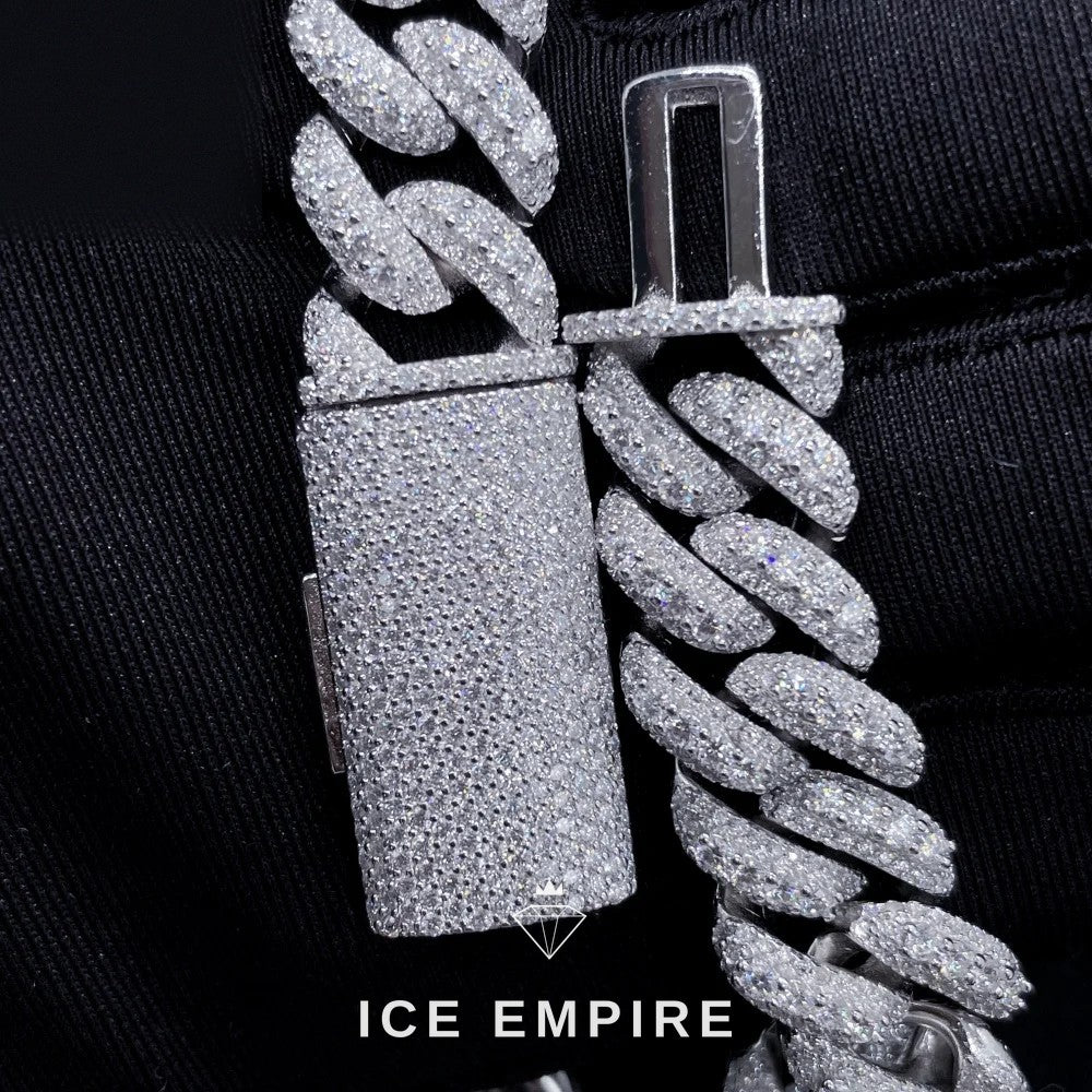 Iced Out 925 Silver Moissanite Cuban Chain