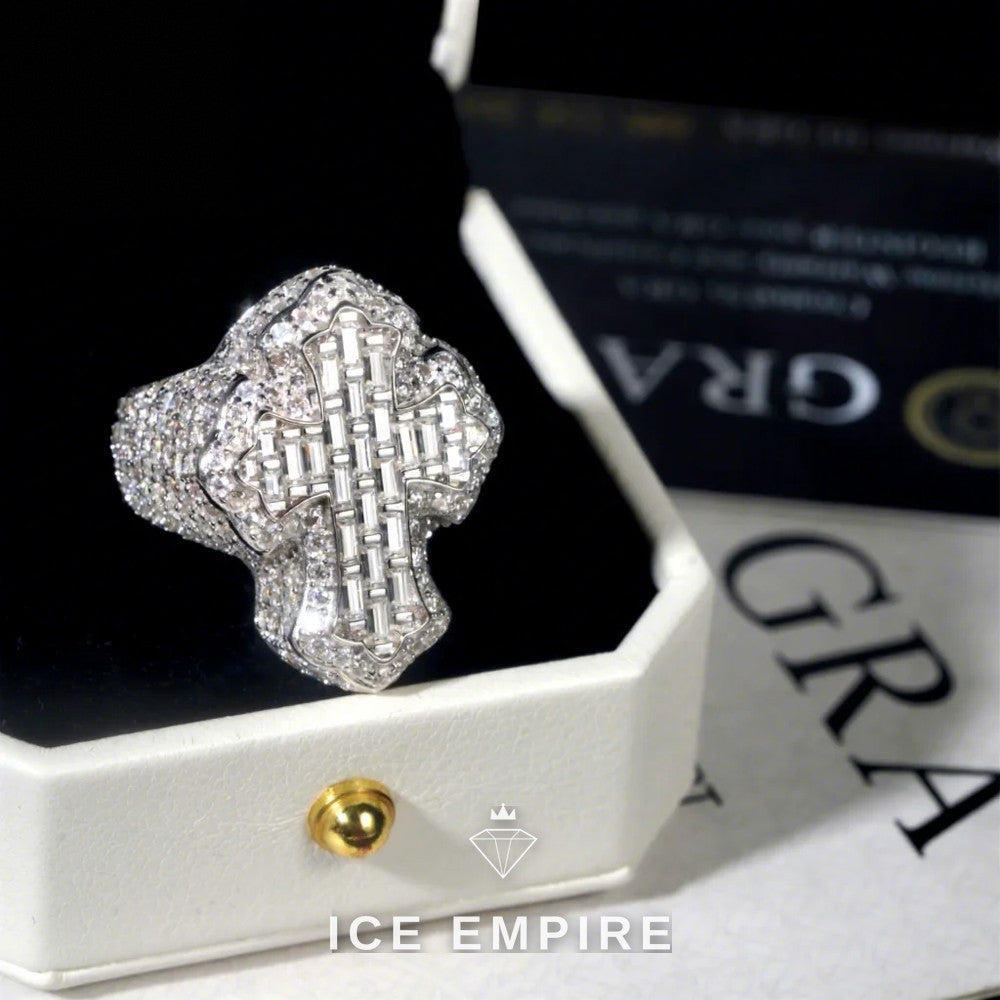 Iced Out Cross 925 Silver Moissanite Ring