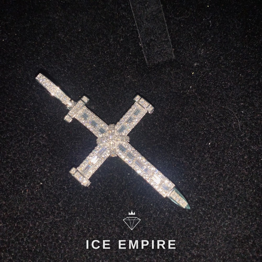 Iced Out Cross 925 Silver Moissanite Pendant