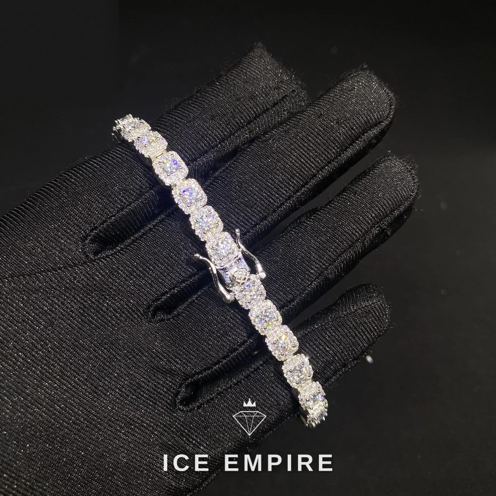 Iced Out 925 Silver Moissanite Cuban Chain