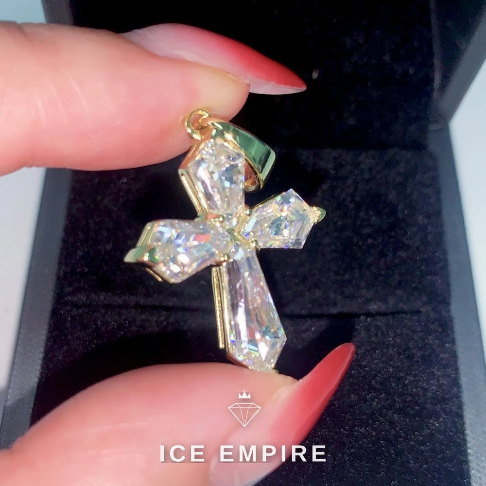 Iced Out Cross 925 Silver Moissanite Pendant