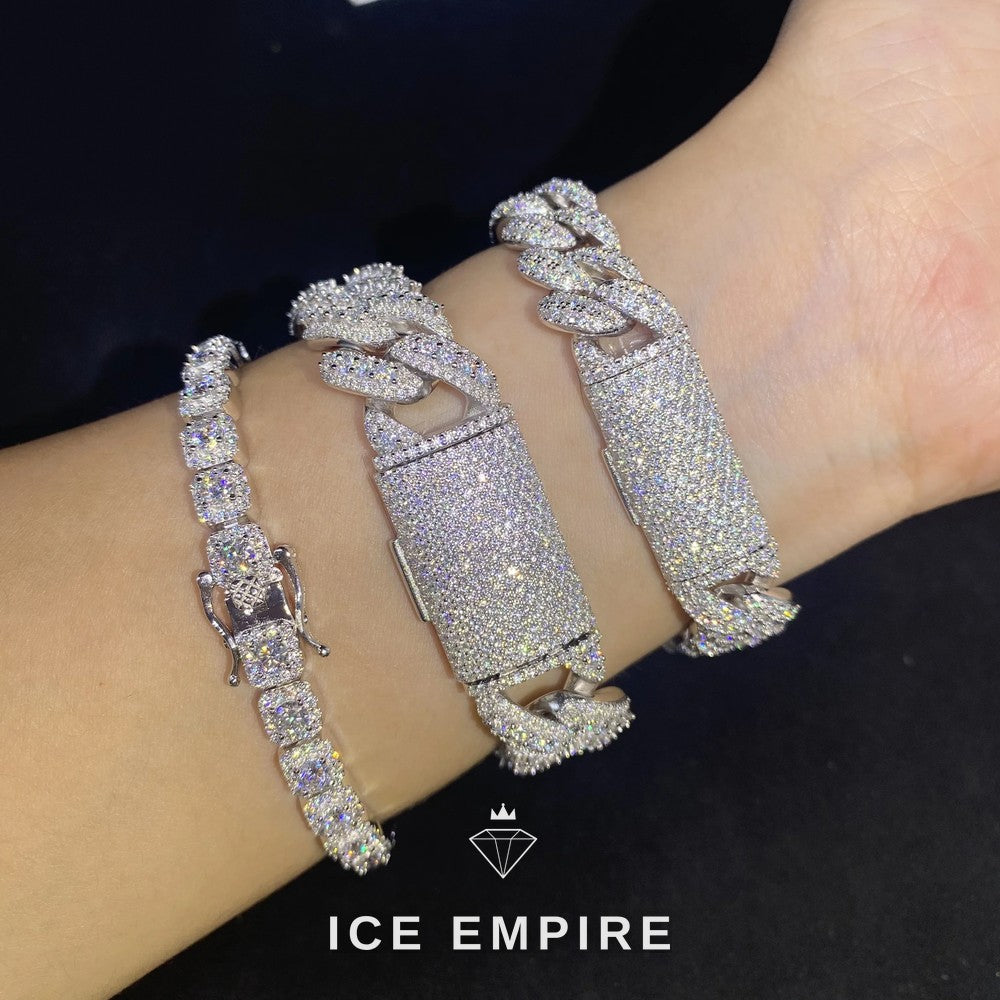 Iced Out 925 Silver Moissanite Cuban Chain